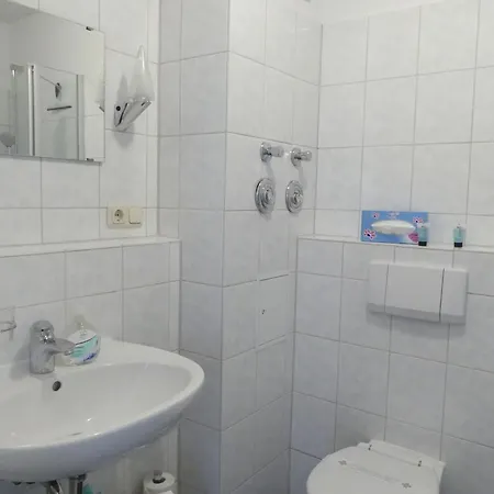 Appartementhaus Binzer Sterne 08 * Binz